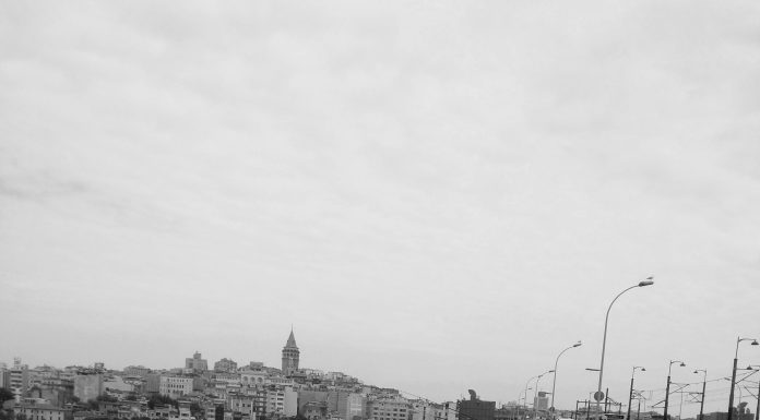 Galata’ya uzaktan bir bakış..