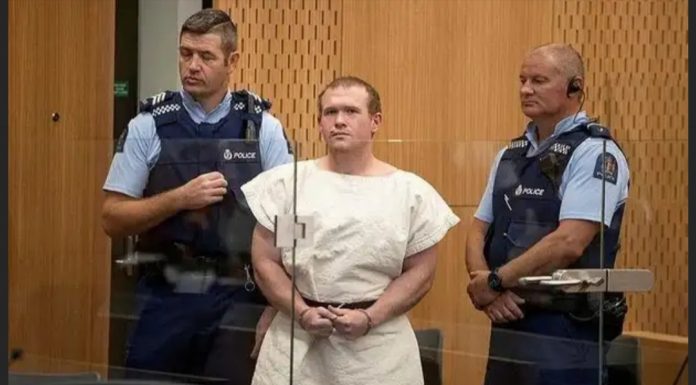 Brenton Tarrant, Hristiyan bir teröristtir!