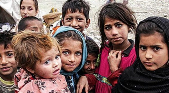 Suriyelileri burada tutan sebep, onları biraz da sömürme sevdasındakiler olabilir mi?