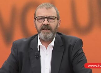 Ses ve görüntüyü birbirinin üstüne oturtamıyorum bazen..