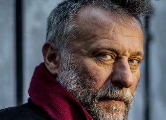 Mikael Nyqvist’in kime benzediğini bulmanın rahatlatıcılığı tarif edilemez..