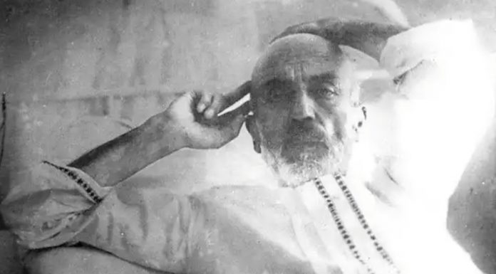 Falan yerin kızları çok güzel deniyor.. / Mehmet Akif Ersoy