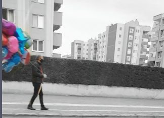 Seyyar gelen mutluluk..