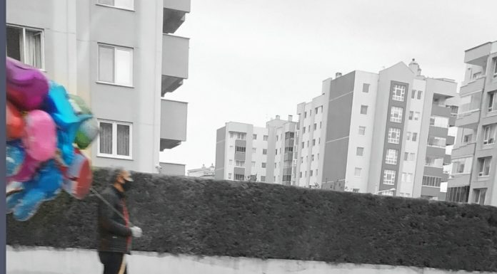 Seyyar gelen mutluluk..