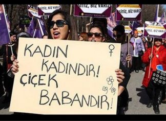 Her kadın gerçekten çiçek midir?