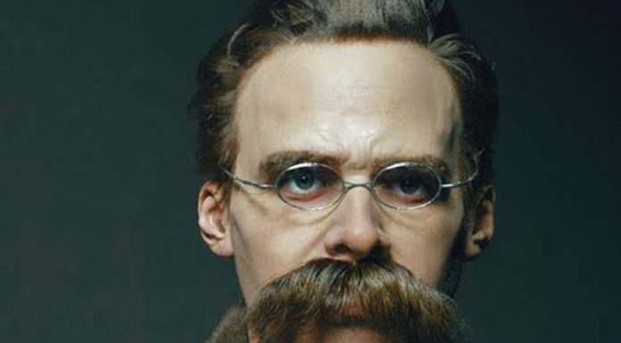 Belirsizliğin gelişigüzelliği/ Nietzsche