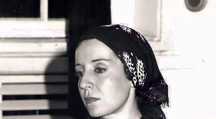Sevgi savurganlığım / Tomris Uyar