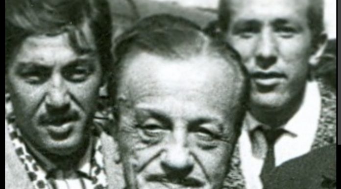 Kesiksiz huzur başka/ Necip Fazıl Kısakürek