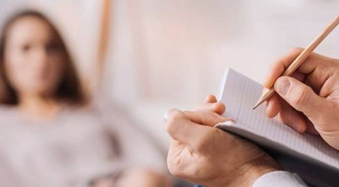 Sosyal medya ve psikolog bombardımanları..